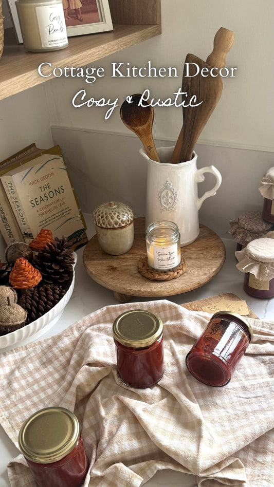Cottage Kitchen Decor Inspo: Cosy & Rustic