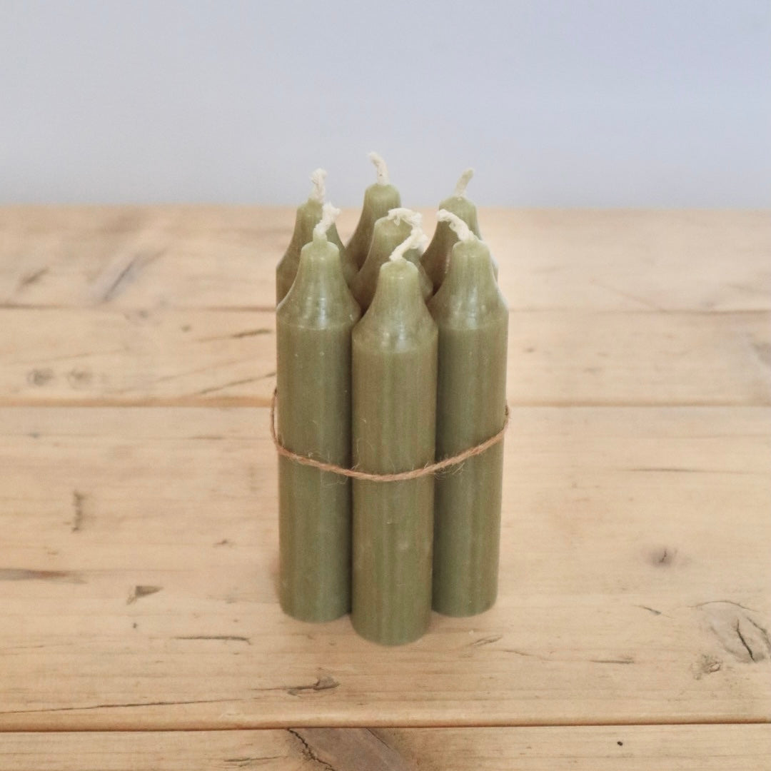 Short Dinner Candles – Paraffin Wax in Sage Green