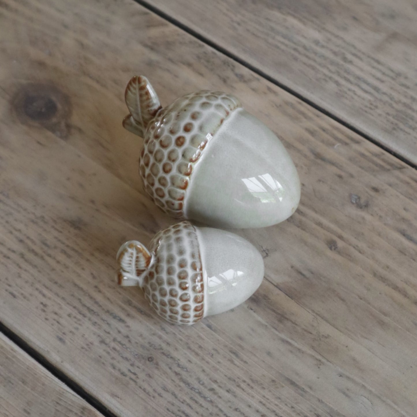 Rustic Acorn Decoration - 2 Sizes