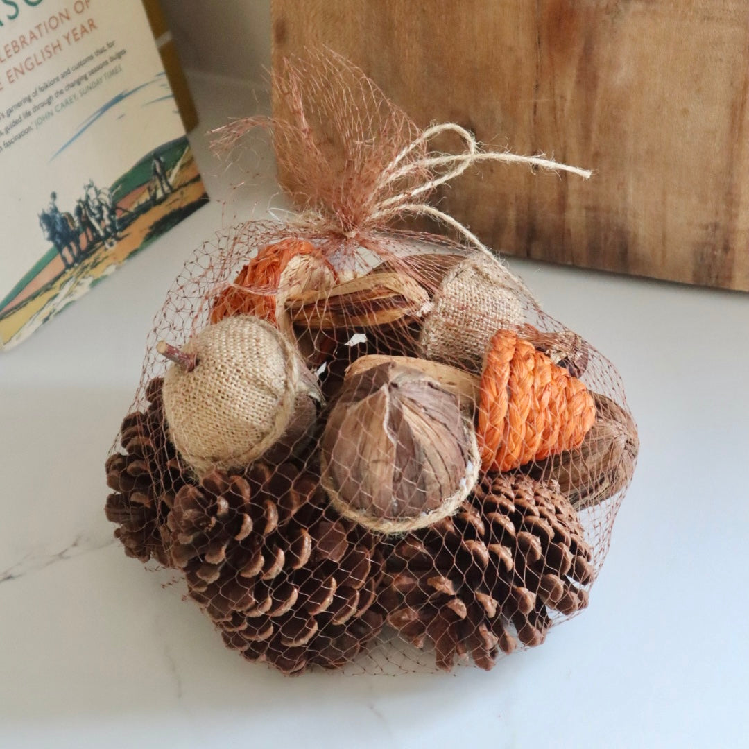 Autumn Forest Decor – Mushrooms, Pinecones & Acorns