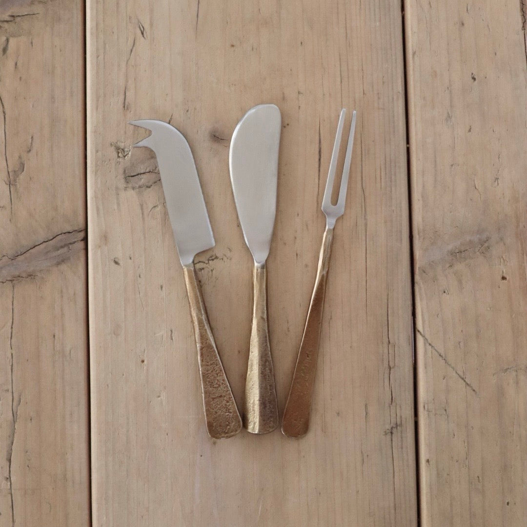 Cheese and Pickle Set in Cotton Bag – Rustic Country Tableware