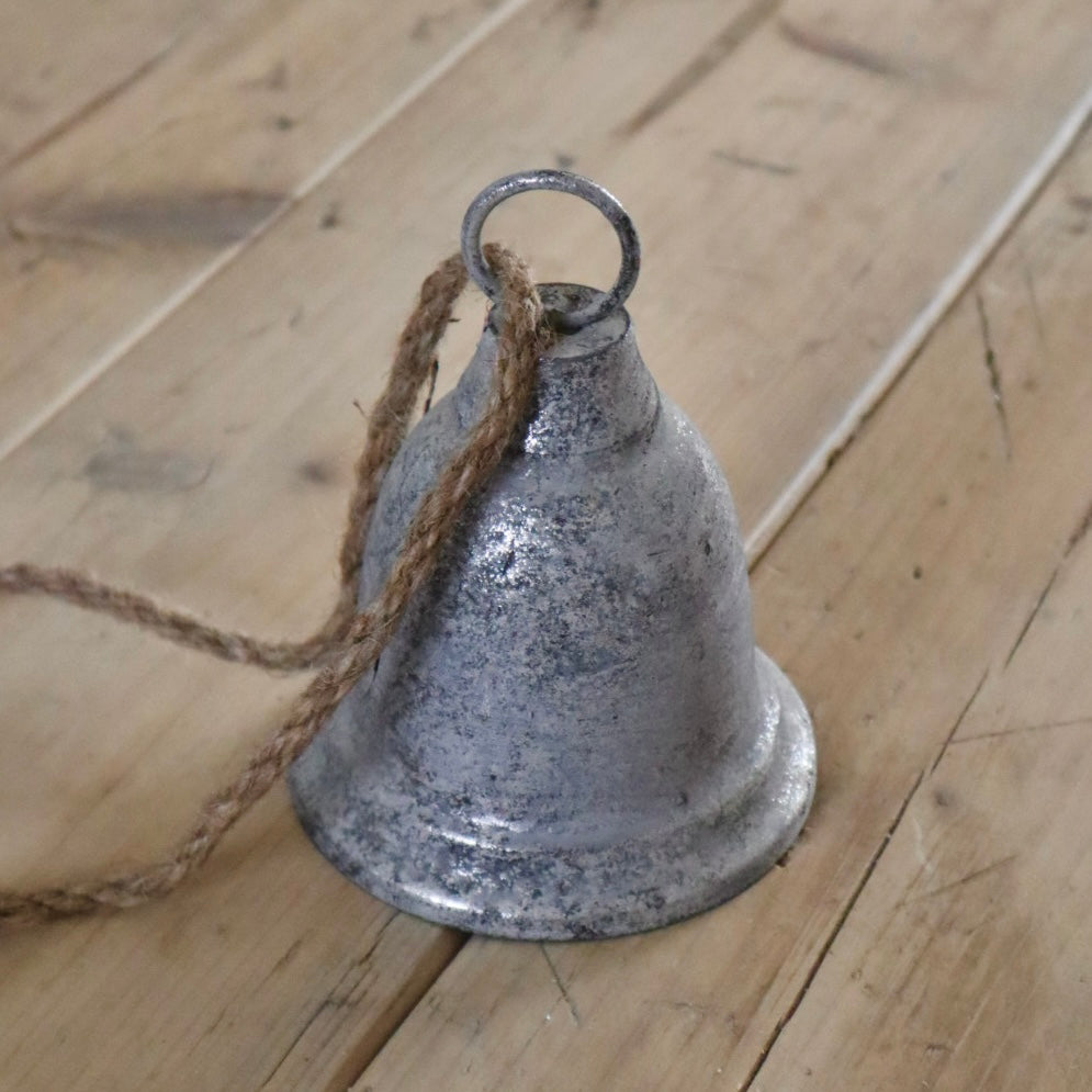 Hanging Silver Bells - Rustic Metal Bell Decorations for Christmas – YR ...
