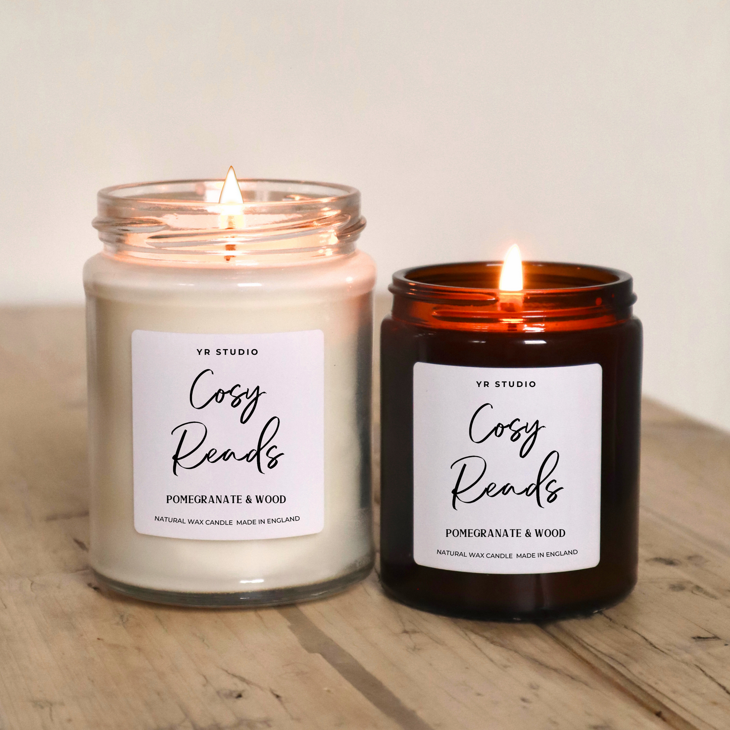 Cosy Reads Book Candle: Perfect Gift for Book Lovers & Readers