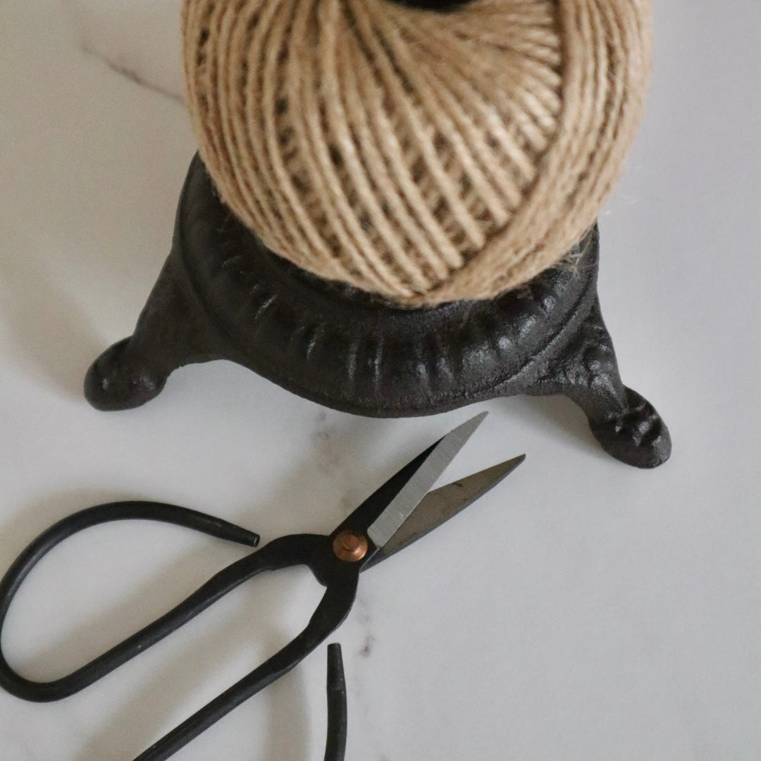 String Tidy & Scissors Set