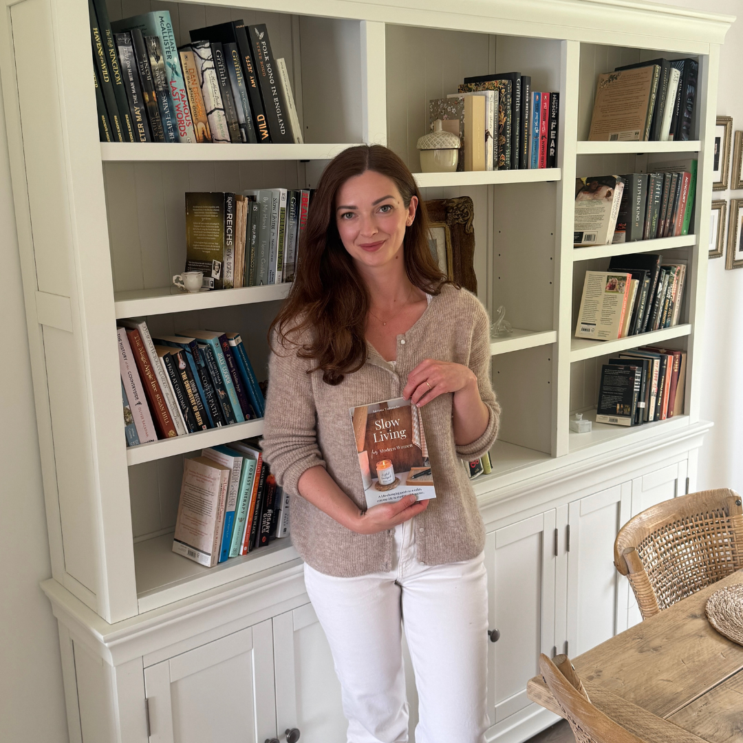 Slow Living for Modern Women: A Guide Book by Adriana Tudorache