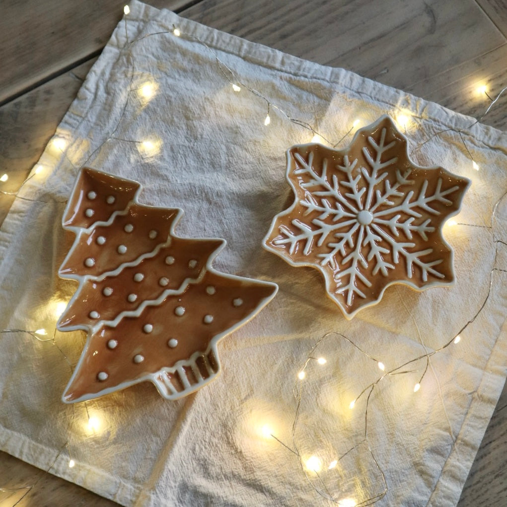 Gingerbread Tree & Snowflake Serving Plates Duo