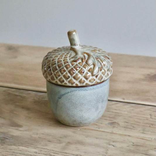 Acorn Pot with Lid