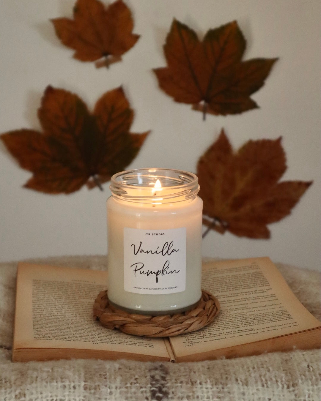 Vanilla Pumpkin Candle - Cosy Home Decor for Autumn