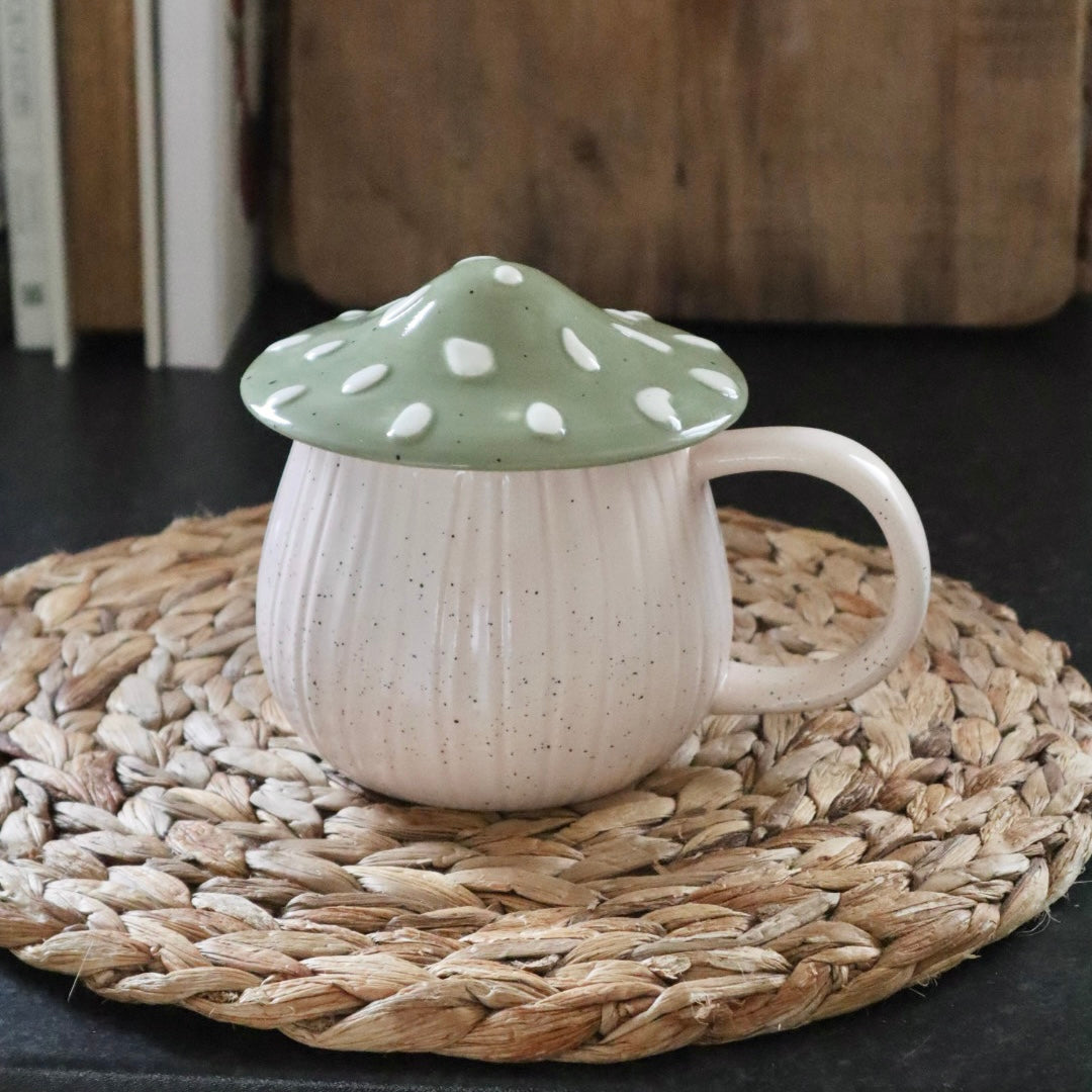 Sage Green Mushroom Mug with Lid – Perfect for Nature-Inspired Cottage Decor