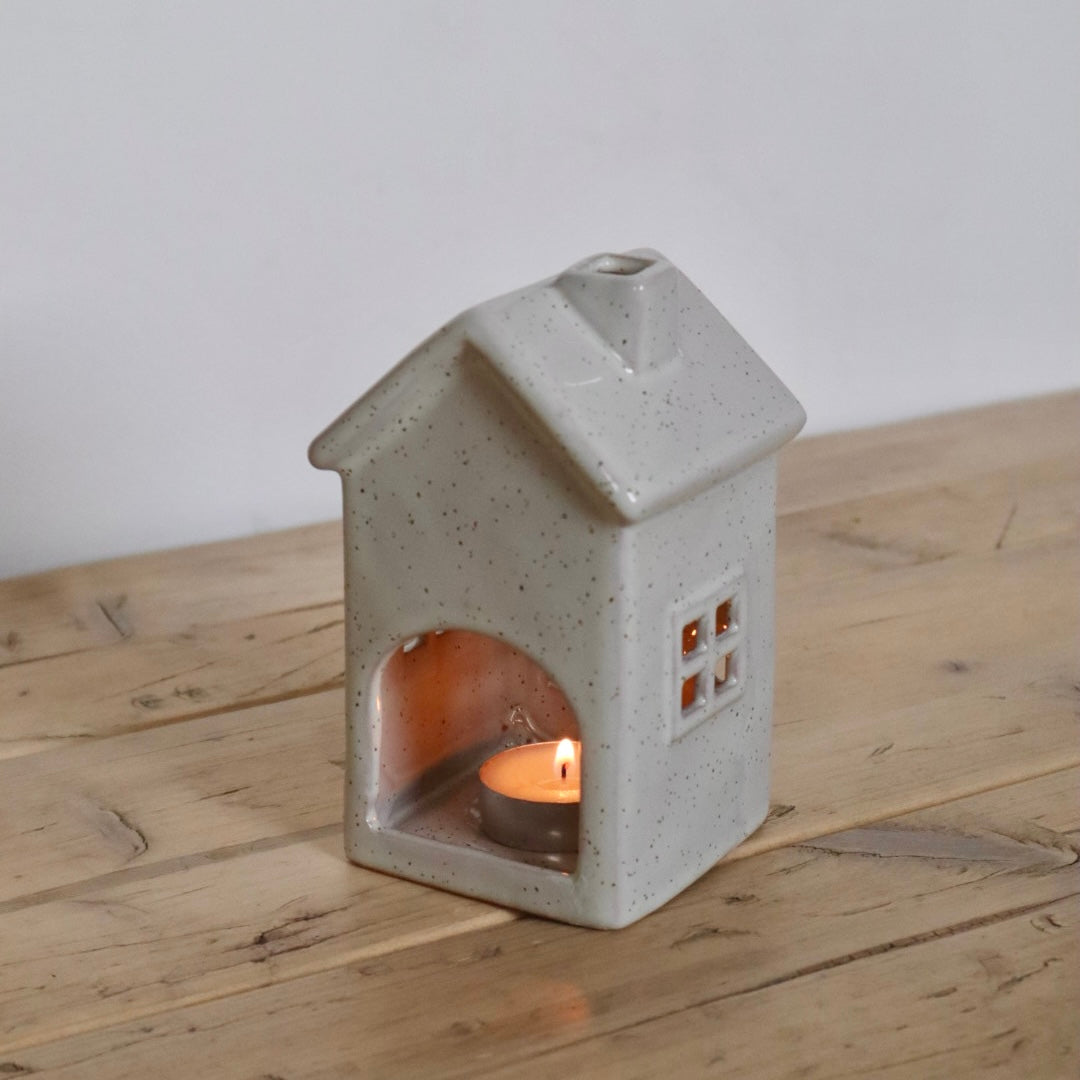 Rustic Ceramic Cottage Tea Light Holder – Cosy Country Home Décor