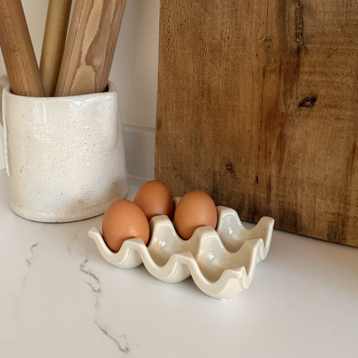 Egg Rack Rustic Rustic Six Egg Holder for Cottage Kitchens | YR studio – YR Studio