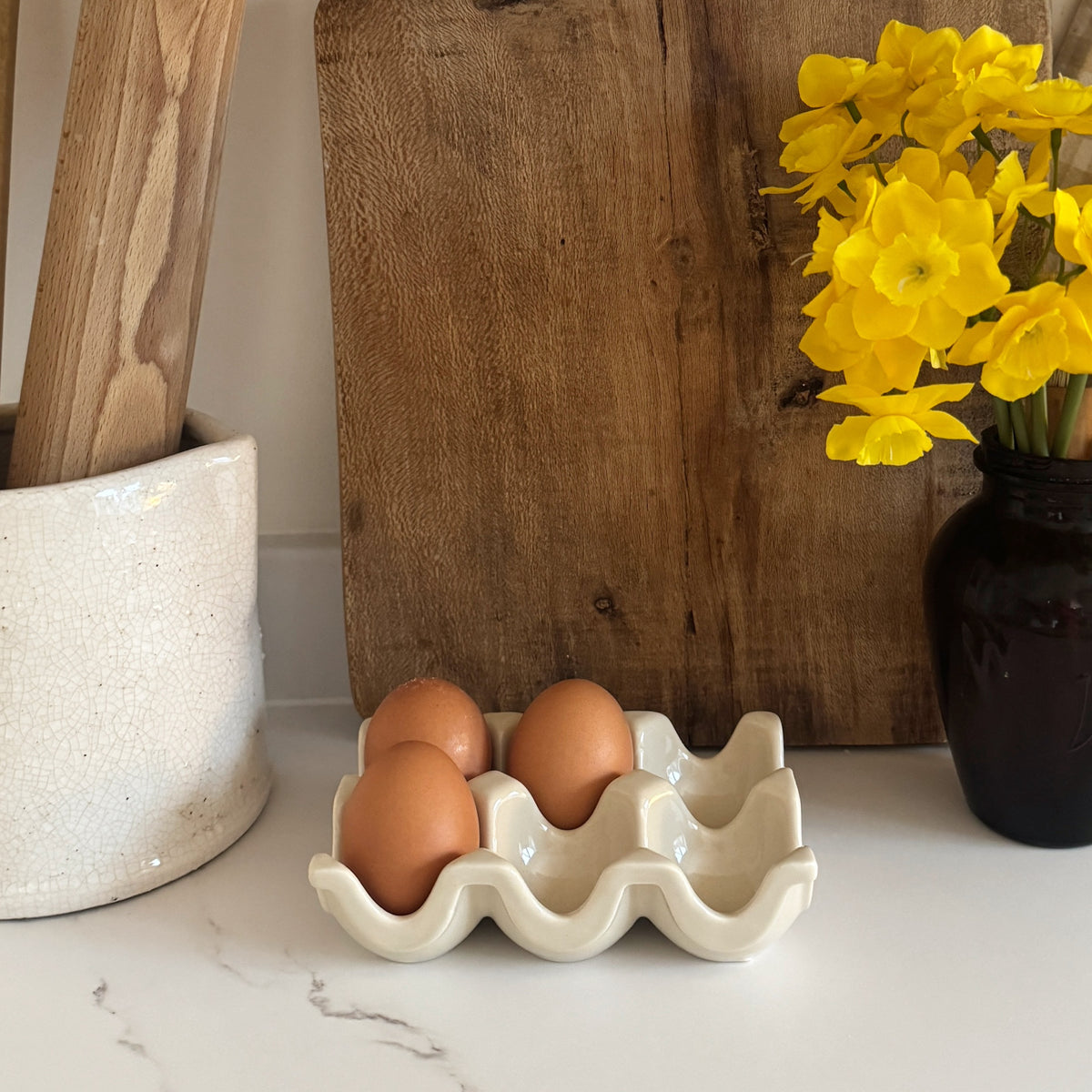 Egg Rack Rustic Rustic Six Egg Holder for Cottage Kitchens | YR studio – YR Studio