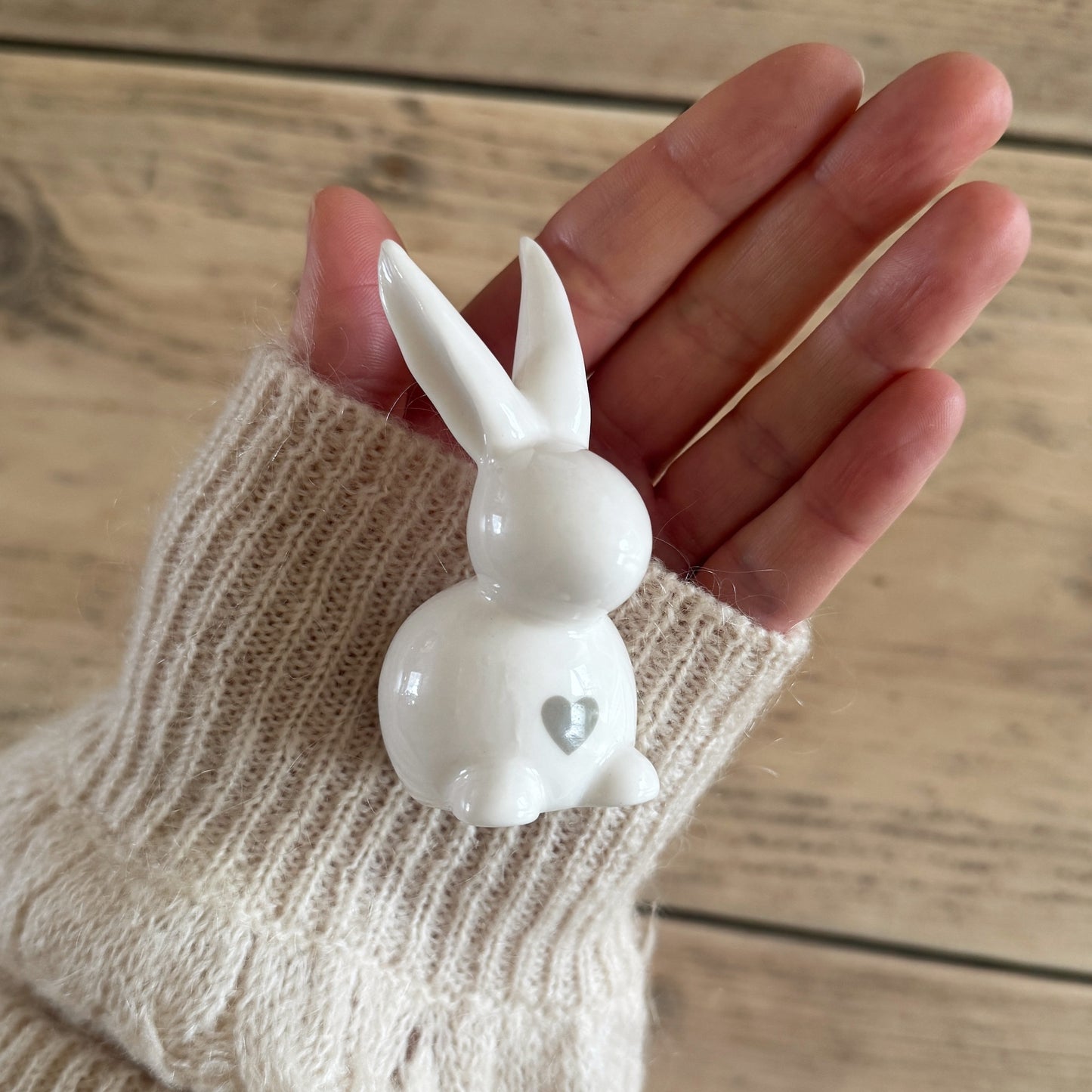 Heart Bunny – Dainty Spring &amp; Easter Home Ornament