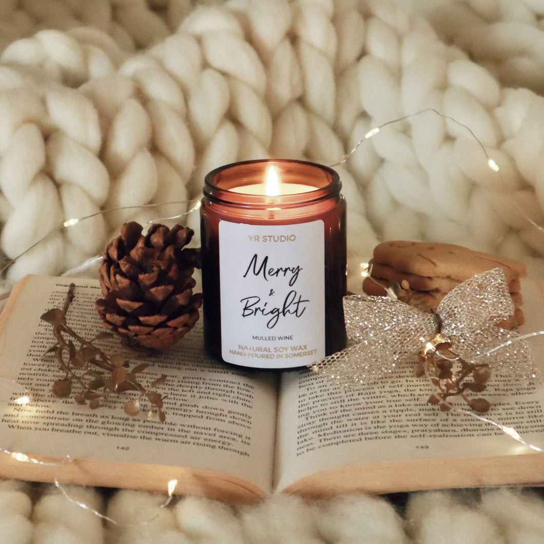 merry-and-bright-soy-candle-in-amber-jar-made-by-YR-studio